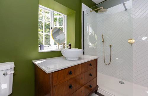 Beautifully Renovated Old Sweet Shop - Foto 9