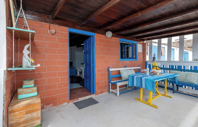 Wooden Cabin Next to the Beach - Foto 24