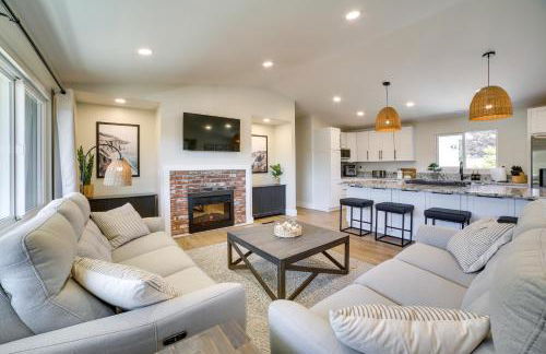 Modern Del Rey Oaks Retreat 2 Mi to Monterey Bay! - Foto 1