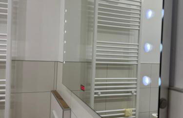 Luxuriöse Wohnung mit eigenem Garten - Foto 8