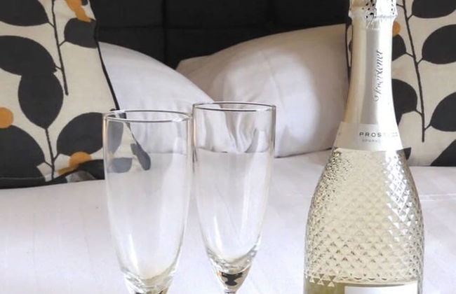 Lion House Chester - Very Near Zoo Ideal for Families - Photo 10