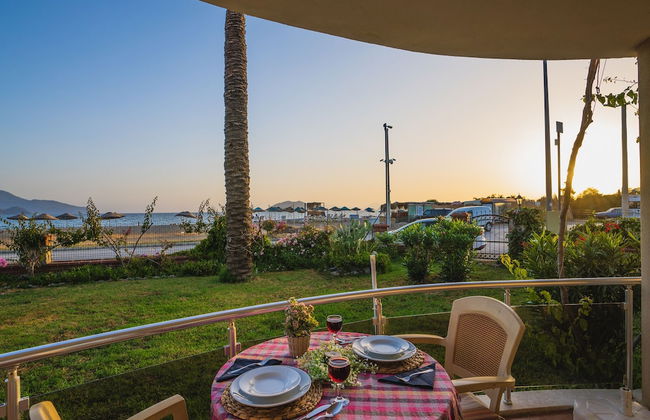 Sunset Beach Club Villas - Photo 14