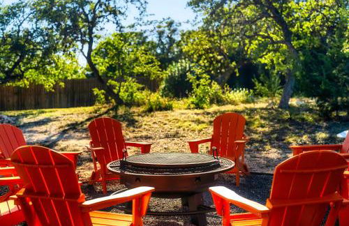 Heart of Lake Travis-Hot Tub&Pool-Black Light Room - Foto 10