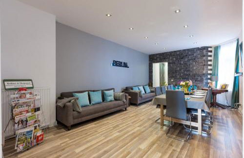 Dilo Apartments Berlin 160 sqm Modern Historic Apartments for 12 Guests - Foto 31