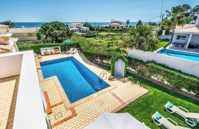 Villa Candeias - Photo 41