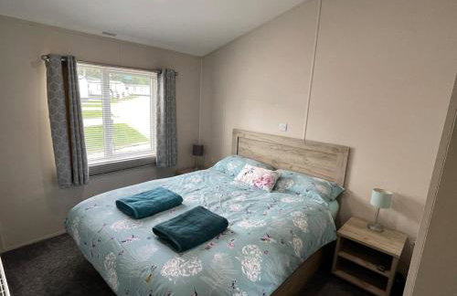 Elegant Lodge in Peaceful Holiday Resort - Photo 20