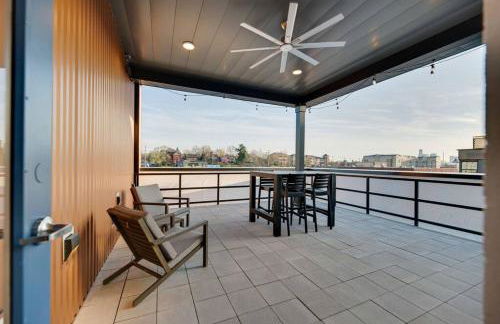 Jolene on Main - East Nash - 1 Mile to DTNash - NEW - Foto 6