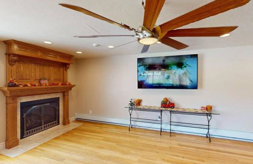 Tacit Shadow Resort Paradise Deluxe Suite, Gym, Coffee Bar, Hot-Tub, Free Laundry, Food Available - Foto 35