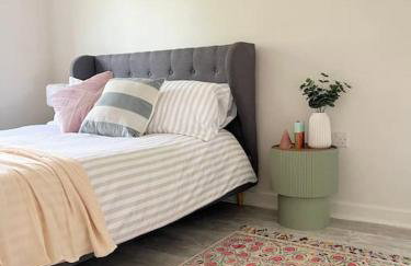 Artistic, Bright & Spacious 3 Bedroom Home - Foto 58