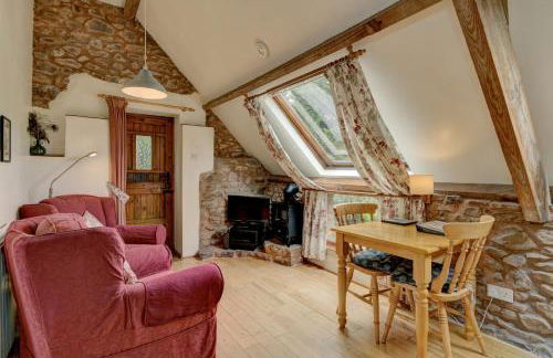 Duddings Country Cottages - Photo 2