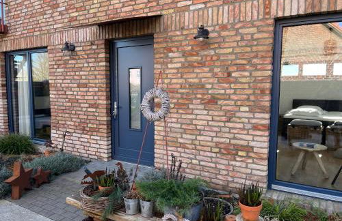 moderne Wohlfühlwohnung auf einem Dreiseitenhof - Photo 13