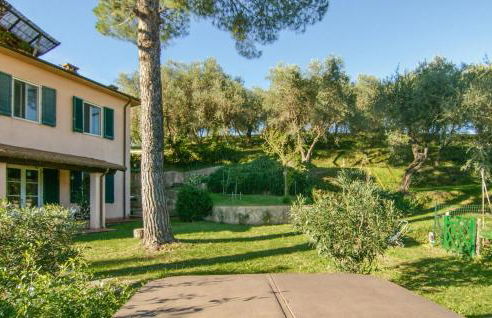 Awesome Home In Quiesa - Foto 19