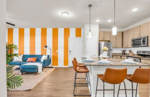 2BR Family Suite with Games & Pool - Foto 12