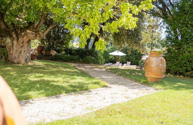 Tricolle Villa con Piscina - Foto 46