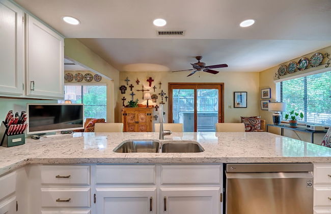 Forest Heights - Photo 9