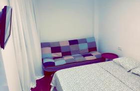 Ali Centro - Photo 5