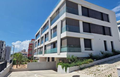 Luxury Modern apt w Garden, 3 min Walk to Beach - Foto 82