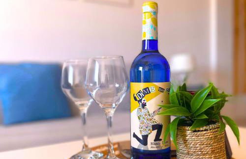 OCEANFRONT CHILLSTAY - 4 Beds and a Pool - Foto 10