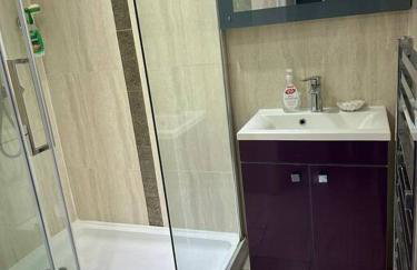 Studio flat Gants Hill with Free Parking - Foto 9