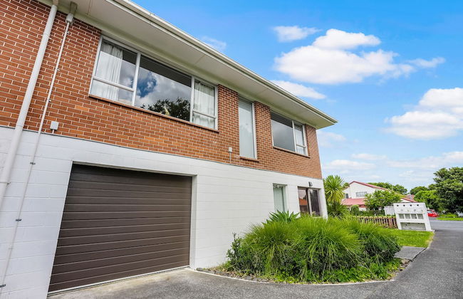 Inner City Retreat - WiFi - Netflix - Photo 47