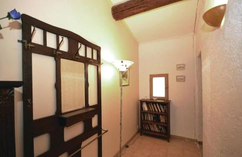 Awesome Home In Crillon Le Brave - Foto 14