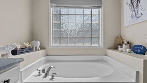 Wrens Cozy Nest Renovated Home and King Suite - Foto 5