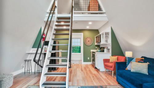 Old Rag Mountain Getaway - WiFi, Smart TV, Fire Pit, Patio, & Full Kitchen - Foto 3