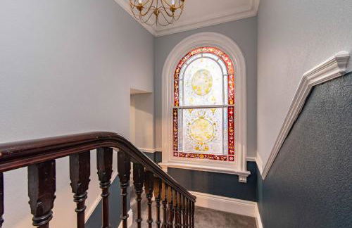 St Johns, Wakefield - Self check in & free parking - Foto 42