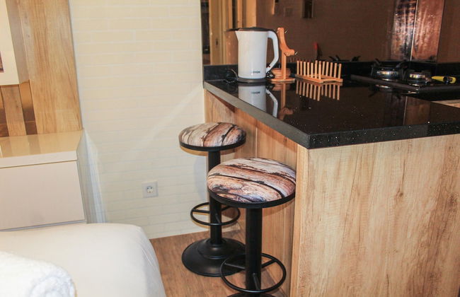 Minimalist and Cozy Studio Room at Ayodhya Apartment - Foto 3