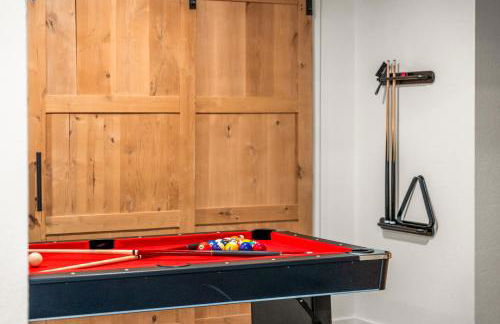 Luxury Mountain Views, hot tub, peaceful retreat - Foto 43