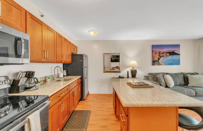 Standard Waikiki Banyan Condo with Mountain View by Koko Resort Vacation Rentals - Foto 14