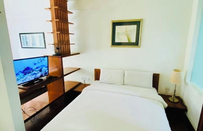 Peninsula Residents All Suite - Photo 12