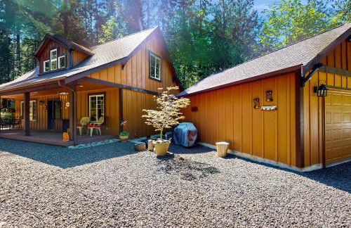 Fireside Escape at Lake Cushman - Photo 1