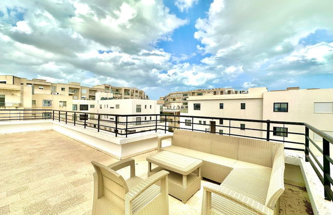 The Lake View Spacious With Amazing Terrace - Foto 1