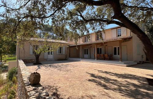 Idyllic Riverside Provencal Farmhouse - Foto 7