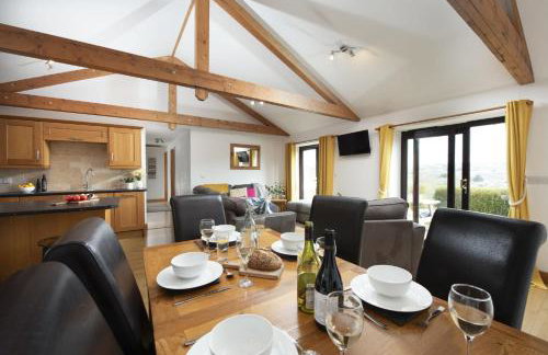 Hot Tub Bungalow - Close to Portreath - Free WiFi - Free Parking - Pet Friendly - Foto 13