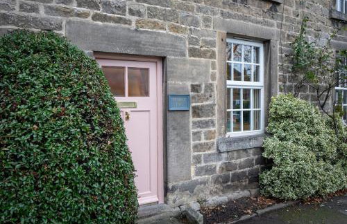 Elegant Number Two - Photo 46