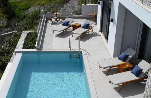 Rozites Luxury Beachfront Villa, By Hellocrete - Foto 9