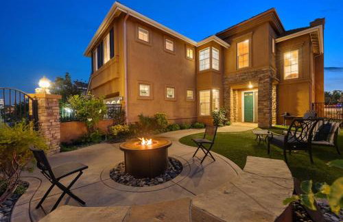 Carmel Valley Villa by Coastline Vacation Rentals - Photo 39