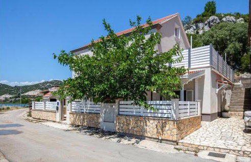 1 Bedroom Nice Home In Rogotin - Photo 7