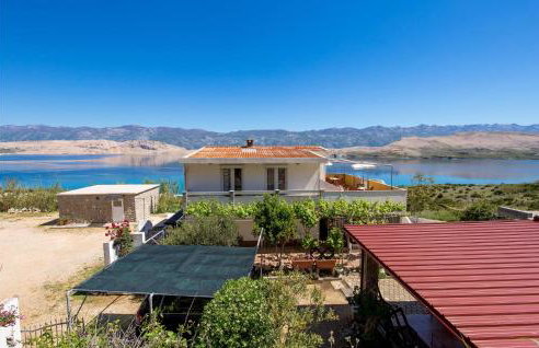 1 Bedroom Lovely Apartment In Bosana - Photo 10