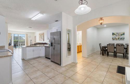 5/3 Pool Home Located in Sunset Ridge Community! - Foto 17