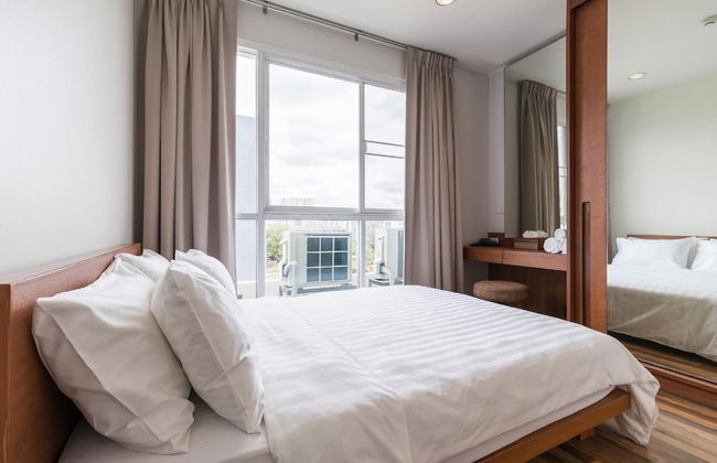 Bangkok Patio - Photo 25