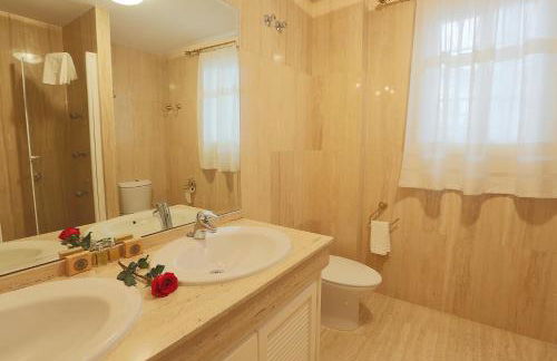 Epicenter Lujoso apto Parking gratis Perfecta ubicación - Foto 9