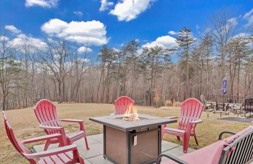 Liberty Pines - Lakefront Log Home, Swim Spa & Game Room - Photo 50