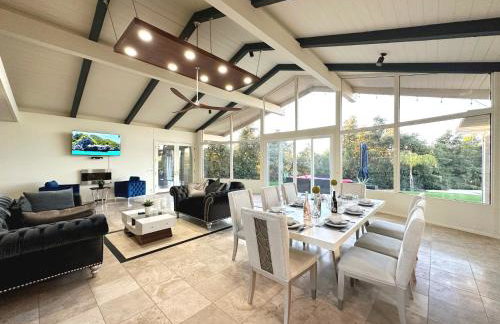 Hilltop Villa, Pool Oasis, Pickleball Court, Avocado Grove, Views - Foto 10