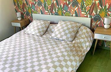 Duplex 3 étoiles rénové centre-ville & clim - Photo 11