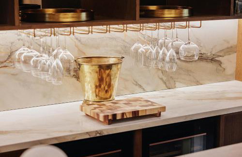 Luxury Fulham Townhouse with a Bar & Games Room - Foto 77