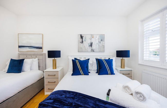 Luxurious - Pool Table - Games Room - Free Parking - Photo 11