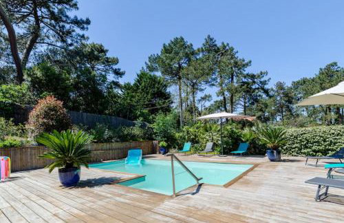 6BR Coastal Villa | Pool | Garden Serenity - Foto 6